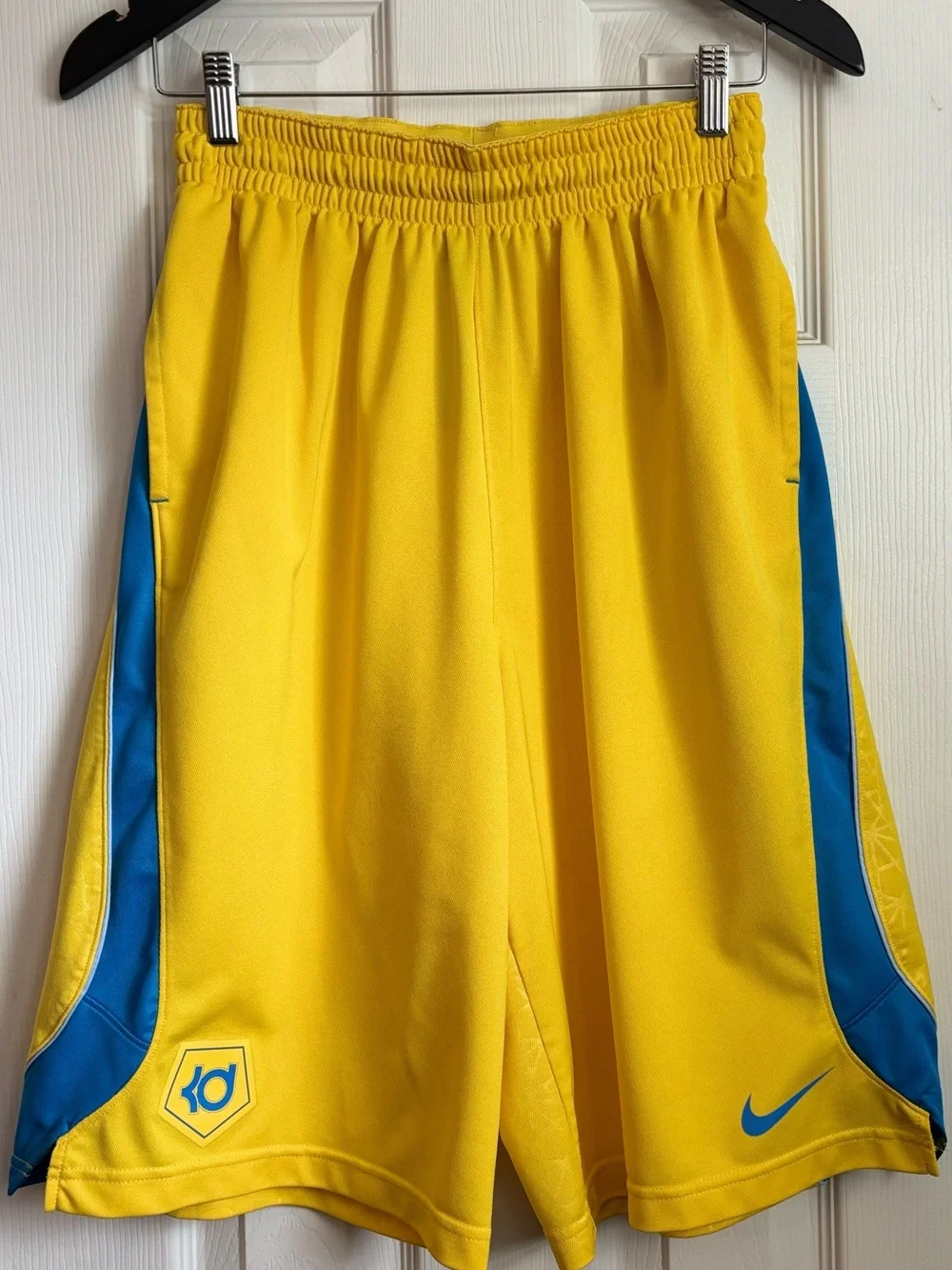 Nike Men’s KD Yellow Athletic Shorts with Blue Accents